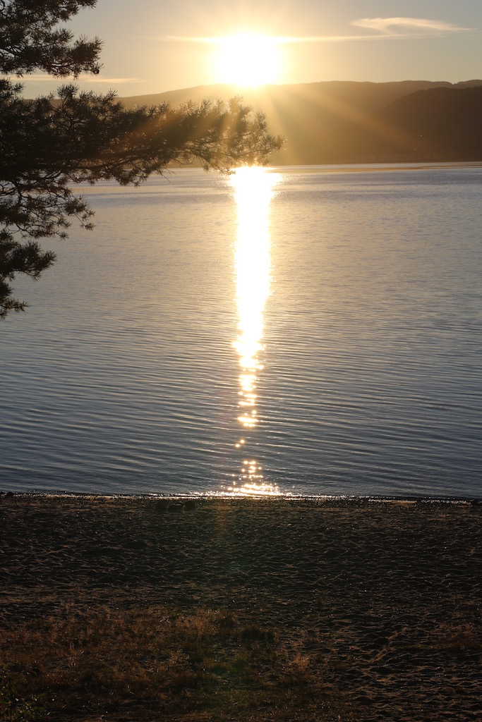 solnedgang strand norge